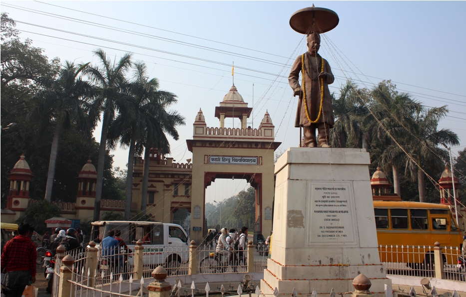 Why are students protesting appointment of Prof Feroz Khan at BHU