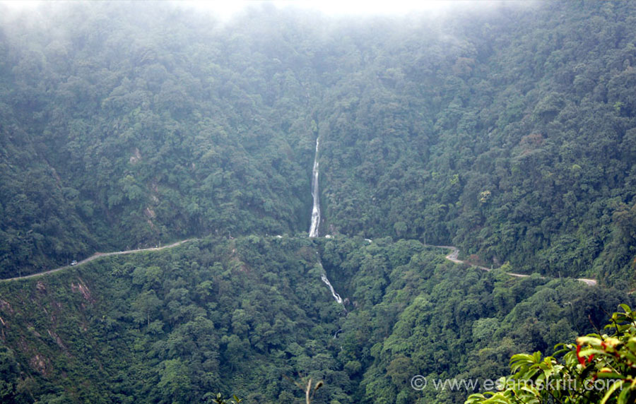 Bumla Border