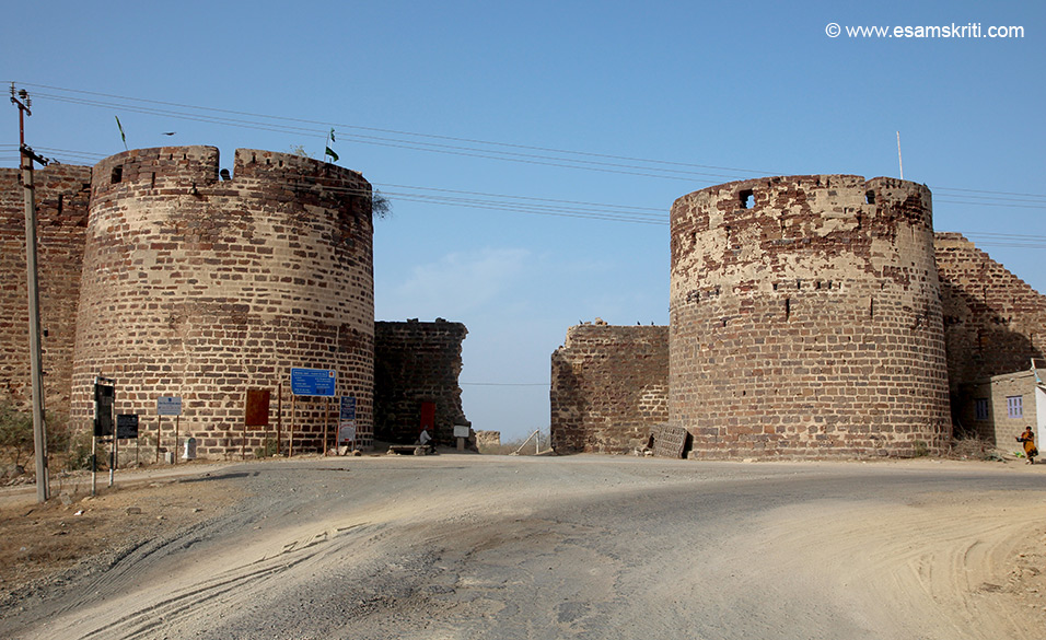 Lakhpat Fort Kutch