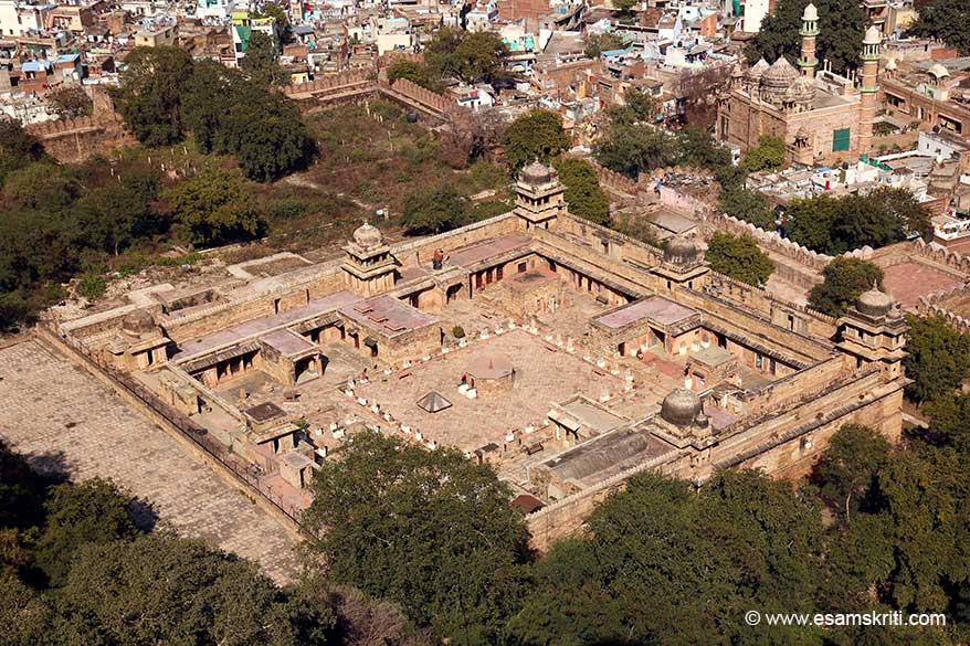 GUJARI Mahal Museum,Gwalior Fort