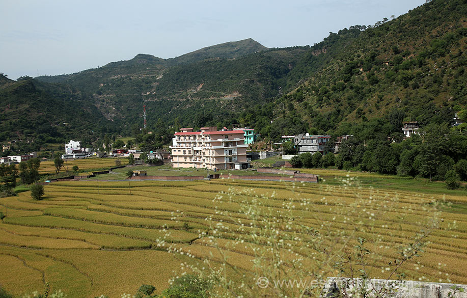 Shiv Khori Cave