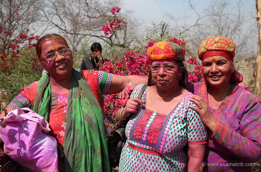 Laddoo Holi Barsana