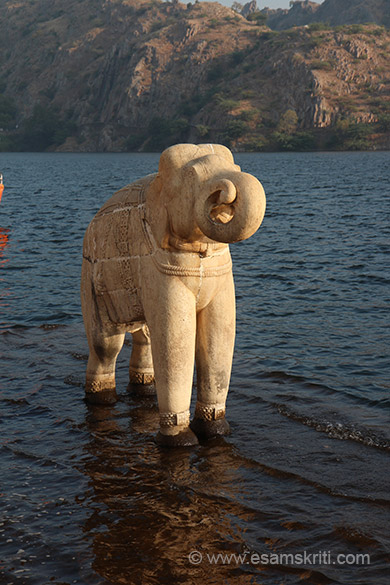 Jaisamand Lake