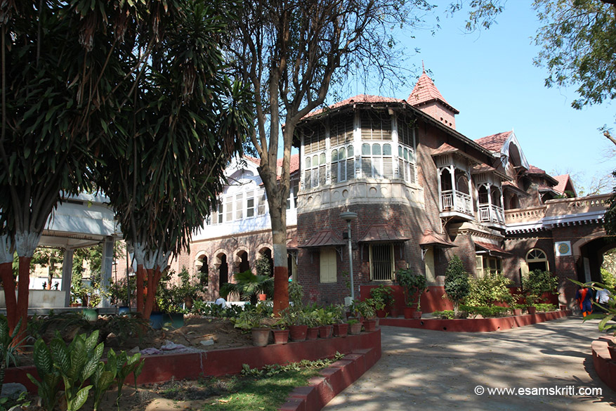 Sri Aurobindo Ashram Baroda